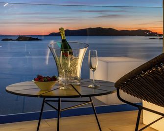 Sud Ibiza Suites - Ibiza - Balcone