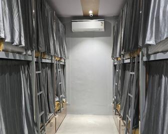 Classy Ac Dormitory - Bombay - Habitación