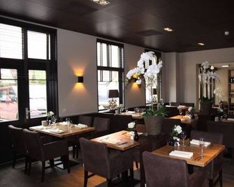Relax in Comfort Close to Dutch Palaces and Woodland Trails! Onsite Dining! - Beekbergen - Restaurant
