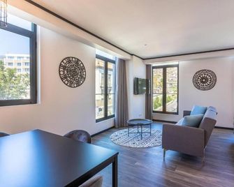 Zarco Apartments by Mercado Funchal - Funchal - Sala de estar