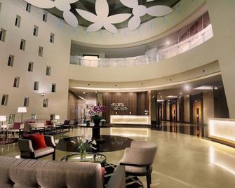 D'primahotel Tangerang - Tangerang City - לובי