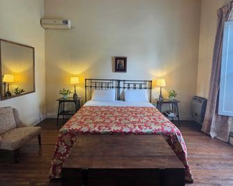Posada de la Plaza - San Antonio de Areco