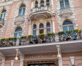 George Hotel - Lemberg - Gebäude