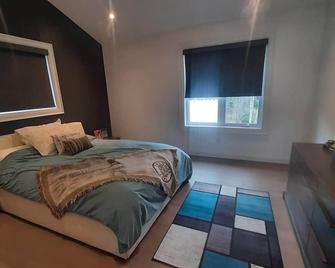 Beautiful Chandos Lake - Apsley - Bedroom