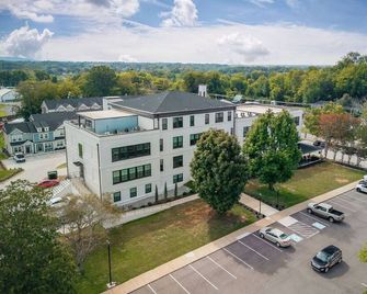 Pickett Place - McMinnville - Edificio