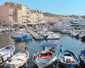 Holiday Home Les Cottages des Mûriers by Interhome - Saint-Tropez - Buiten zicht