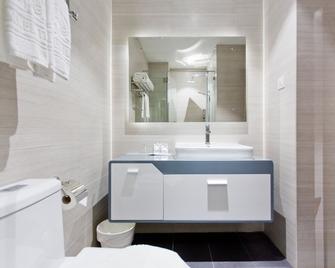 Summer Tree Hotel Penang - George Town - Bathroom