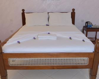 Chukwani Executive Inn - Zanzibar - Bedroom