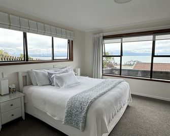 Munro Manor 54 Britannia Heights Stepneyville Nelson 7010 - Nelson - Soveværelse