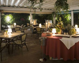 Hotel Roma - Sarria - Restaurant