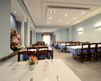 Hotel Duque de Calabria - Manzanera - Restaurante