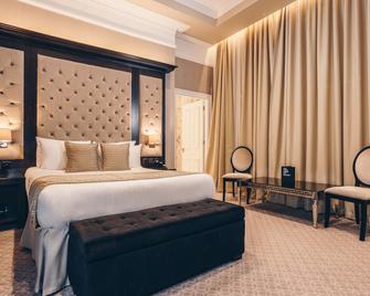 كاونتي هوتل - نيوكاسل - غرفة نوم