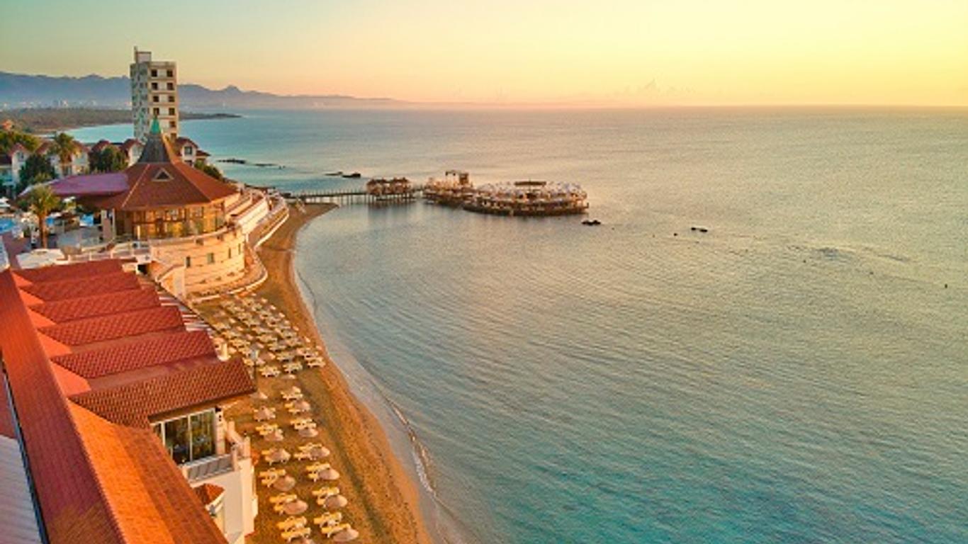 Salamis Bay Conti Hotel