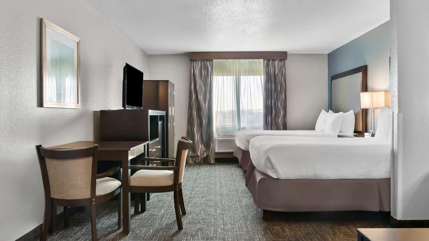 Best Western Plus Flint Airport Inn & Suites