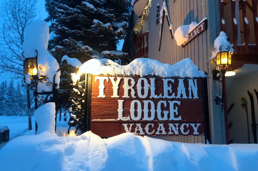 Outdoors view view of Tyrolean Lodge