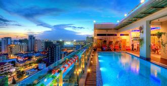 Orussey One Hotel & Apartment - Phnom Penh - Pool