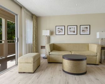 Plantation Hale Suites - Kapaa - Bedroom
