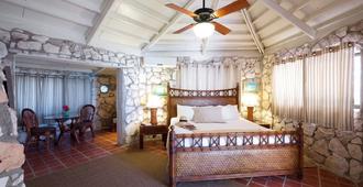 Fernandez Bay Village - The Bight - Bedroom
