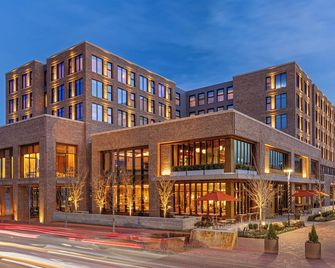 The Compton - Bentonville - Gebouw