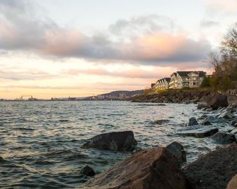 Beacon Pointe On Lake Superior - Duluth - Extérieur