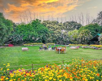 Citrus County, Hoshiarpur, amã Stays & Trails - Hoshiārpur - Clădire