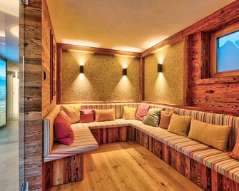designchalets auf 685 - Reit im Winkl - Lounge