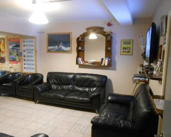 Lahinch Hostel - Lahinch - Sala de estar
