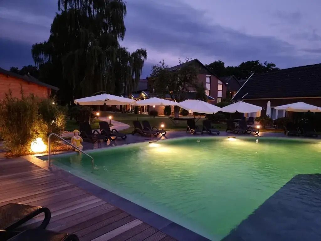 لاند هاوس هاكه