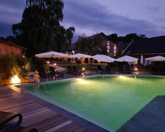 Landhaus Haake - Bad Zwischenahn - Pool