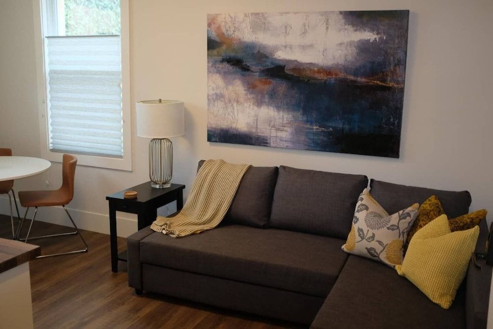 311-Walk to all! 1 Bedroom Gem Downtown San Jose! - San Jose - Living room