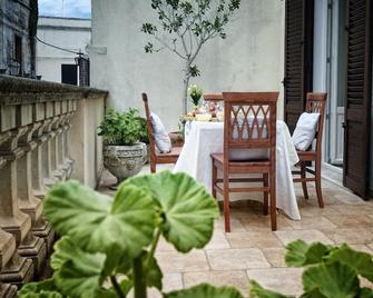 B&B Palazzo Corcioli - Mesagne - Patio