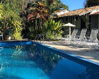 Pousada Casa Pindorama - Santa Cruz Cabrália - Piscina