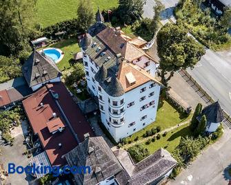 Schloss Münichau - Reith bei Kitzbuhel - Gebäude
