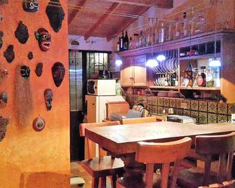 Apartamento en El Retiro, acogedor y campestre en el centro del pueblo. - El Retiro - Bar