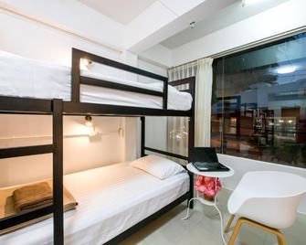 Sindy Hostel - Pattaya - Camera da letto
