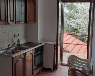 Apartments Rudi - Klenovica - Küche