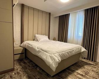 Azmal Hotel & Suites - Irbid - Habitación
