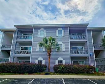 Anchors Away - Sunset Beach - Building