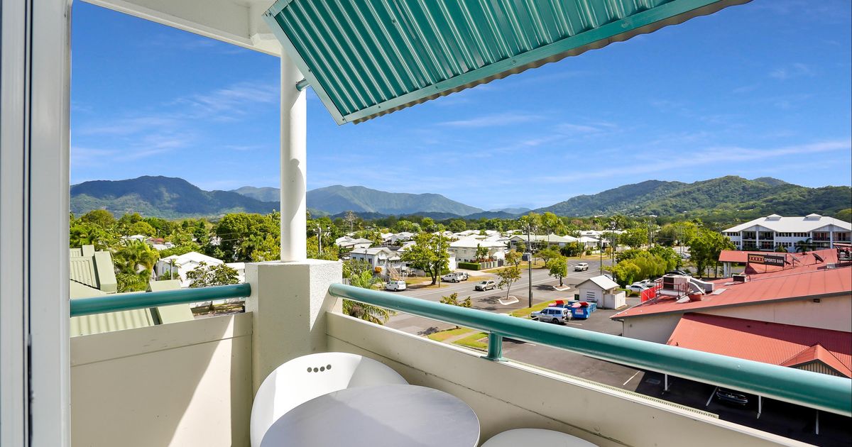 Cairns Sheridan Hotel £46. Cairns Hotel Deals & Reviews KAYAK