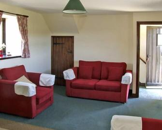 Downsdale Cottage - Buxton - Living room