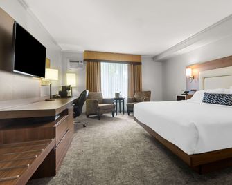 Best Western Plus Mont-Laurier - Mont-Laurier - Camera da letto