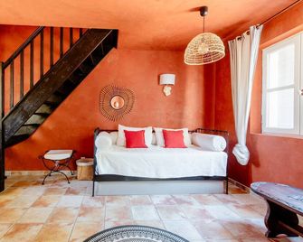 Mas De Lure - Salon-de-Provence - Sala de estar