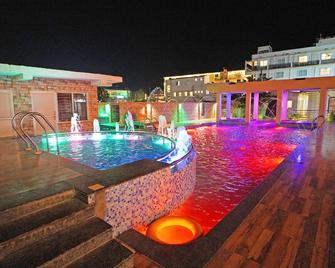 Holiday Beach Resort Mandarmani - Mandarmani - Lounge