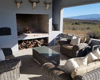 Rooiberg Safaris - Ladismith - Patio