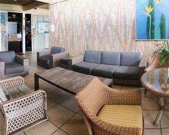 Hilo Reeds Bay Hotel - הילו - טרקלין