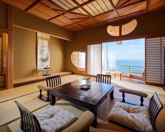Hotel Mancho - Sado - Dining room