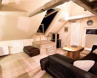 The vacation apartment in the heart of Bad Segeberg - Bad Segeberg - Wohnzimmer