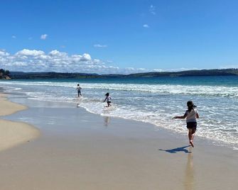 Spring Beach Retreat - Orford - Playa