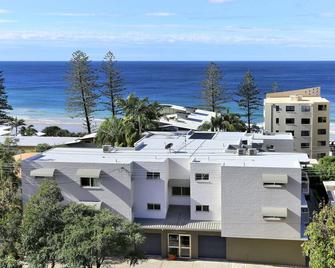 Surf Dance Apartments - Coolum Beach - Gebäude