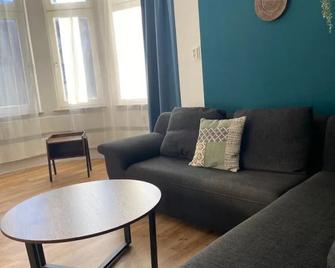 City Apartment Bremerhaven - Bremerhaven - Living room